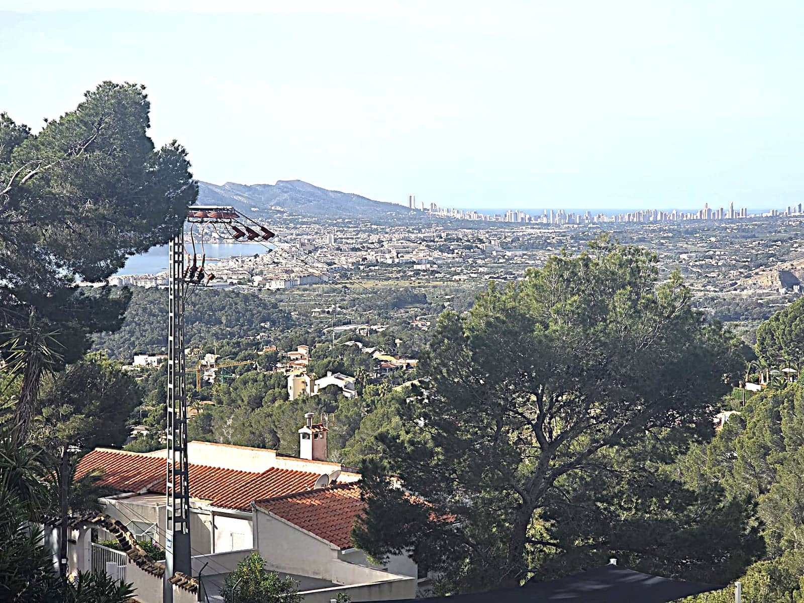4 sypialnia Willa na sprzedaż w Altea z basenem garażem - 849 000 € (Ref: 9820985)