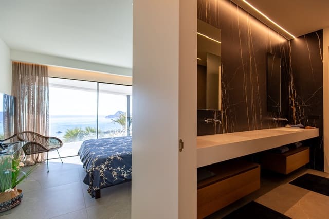 5 slaapkamer Villa te koop in Altea met zwembad garage - € 3.650.000 (Ref: 9911914)