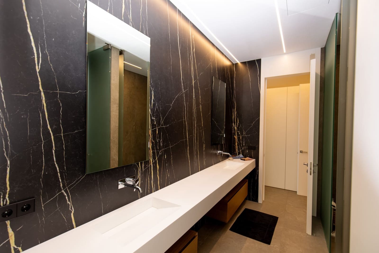 5 slaapkamer Villa te koop in Altea met zwembad garage - € 3.650.000 (Ref: 9911914)
