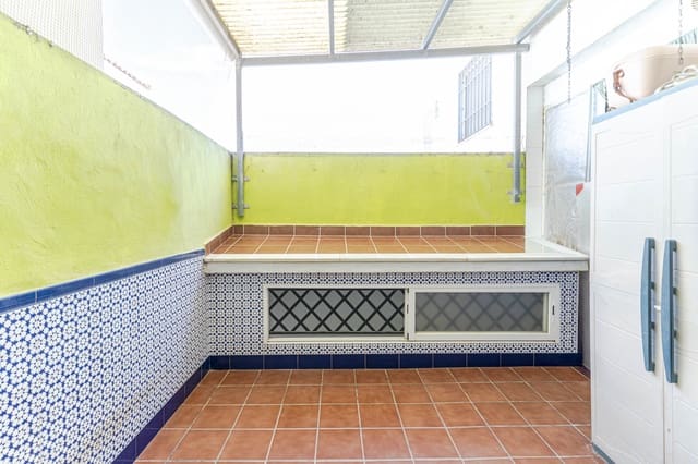 3 quarto Moradia em Banda para venda em El Romeral, Gualchos com garagem - 219 900 € (Ref: 10012171)