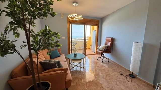 Piso de 3 habitaciones en Polopos en venta - 114.900 € (Ref: 10041613)