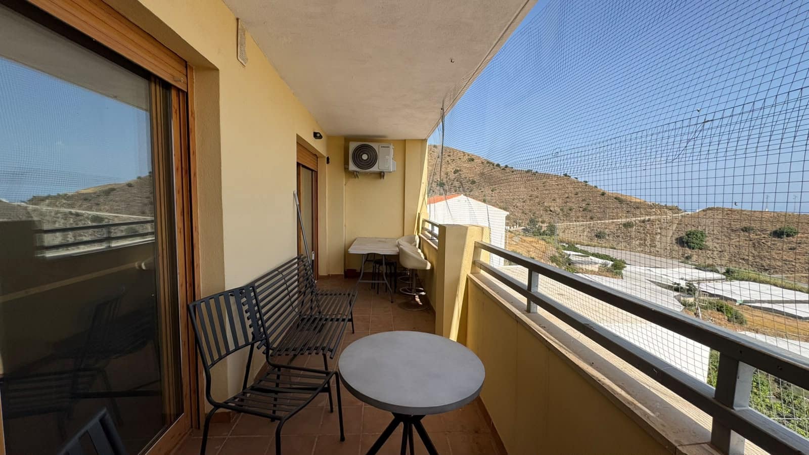 Piso de 3 habitaciones en Polopos en venta - 114.900 € (Ref: 10041613)