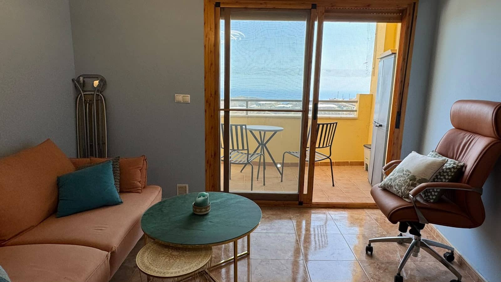 Piso de 3 habitaciones en Polopos en venta - 114.900 € (Ref: 10041613)