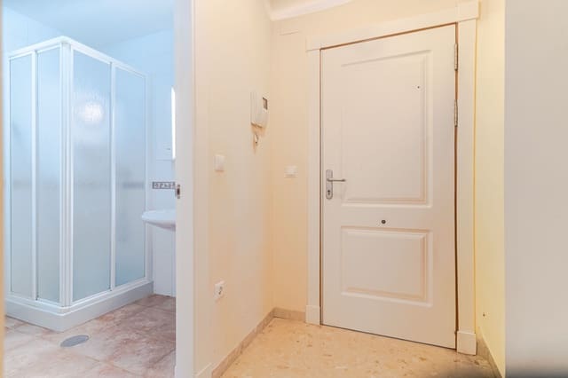 2 Zimmer Wohnung zu verkaufen in Calahonda, Motril mit Garage - 189.900 € (Ref: 10042197)