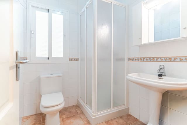 2 Zimmer Wohnung zu verkaufen in Calahonda, Motril mit Garage - 189.900 € (Ref: 10042197)
