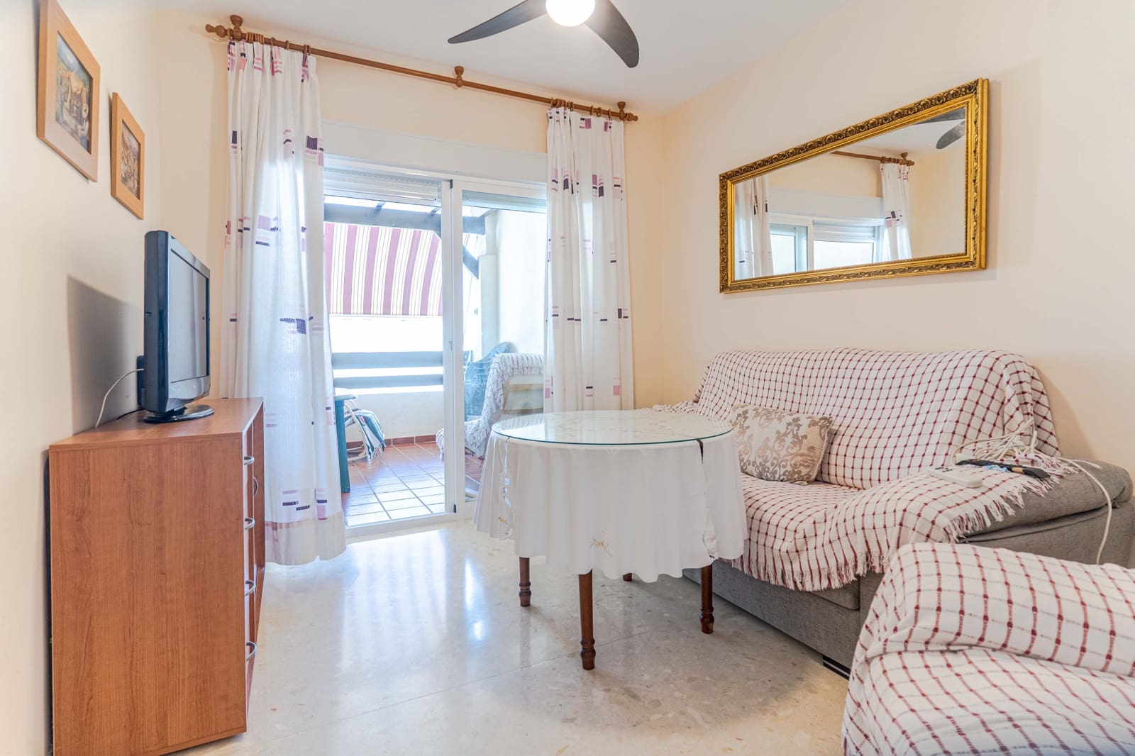 2 bedroom Flat for sale in Calahonda with garage - € 189,900 (Ref: 10042197)