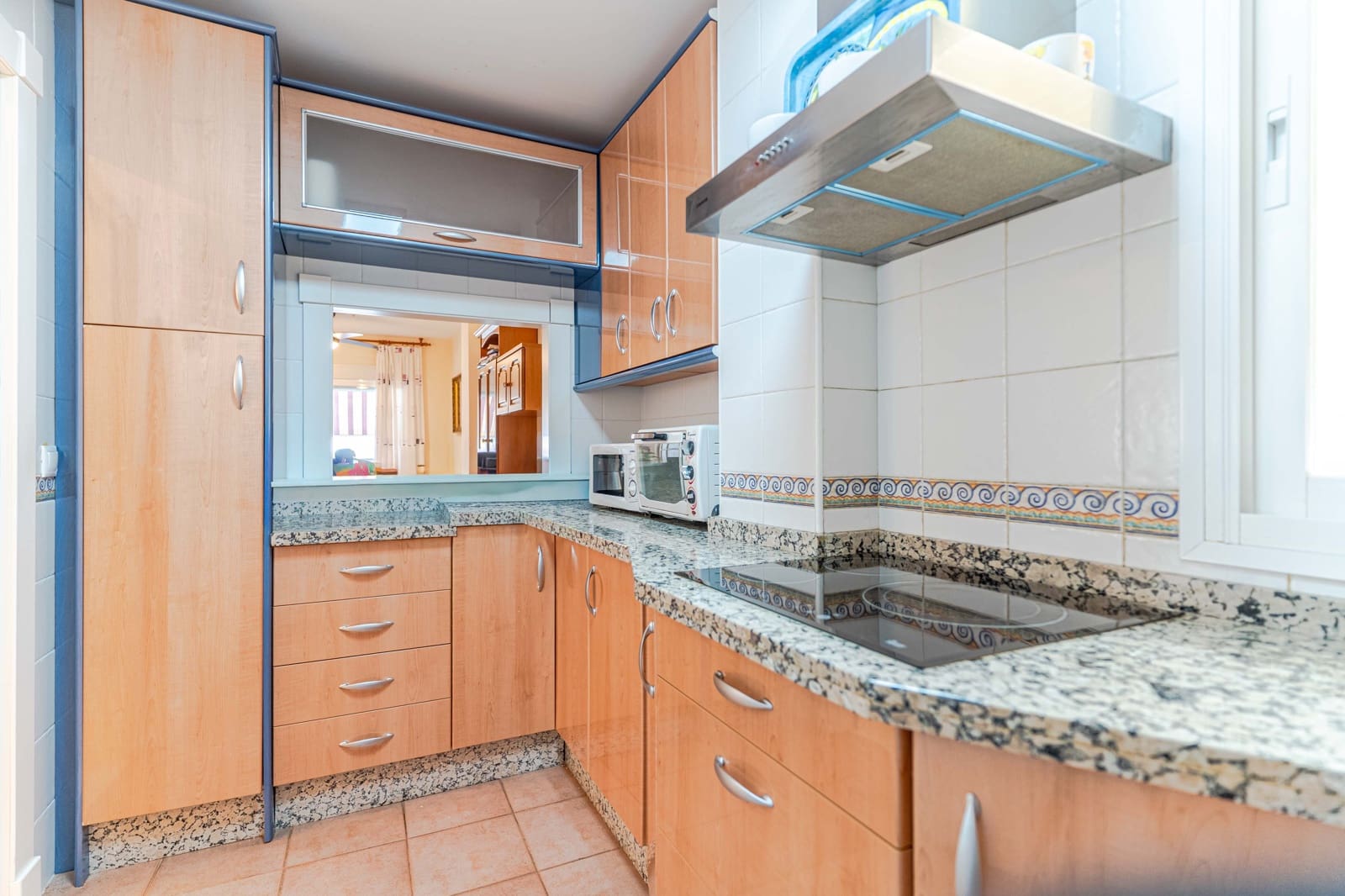 2 bedroom Flat for sale in Calahonda with garage - € 189,900 (Ref: 10042197)