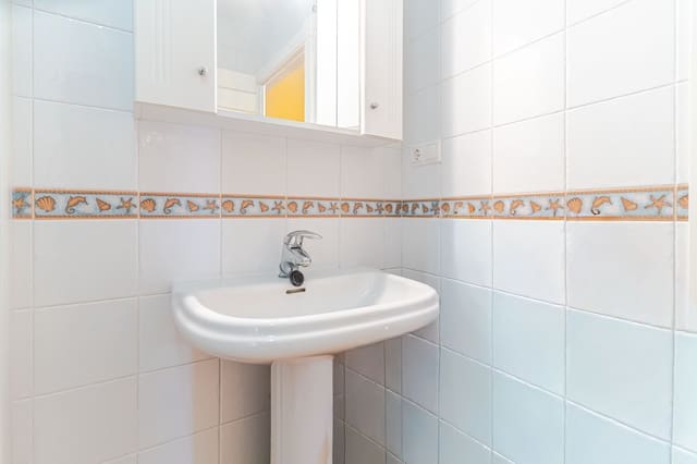 2 Zimmer Wohnung zu verkaufen in Calahonda, Motril mit Garage - 189.900 € (Ref: 10042197)