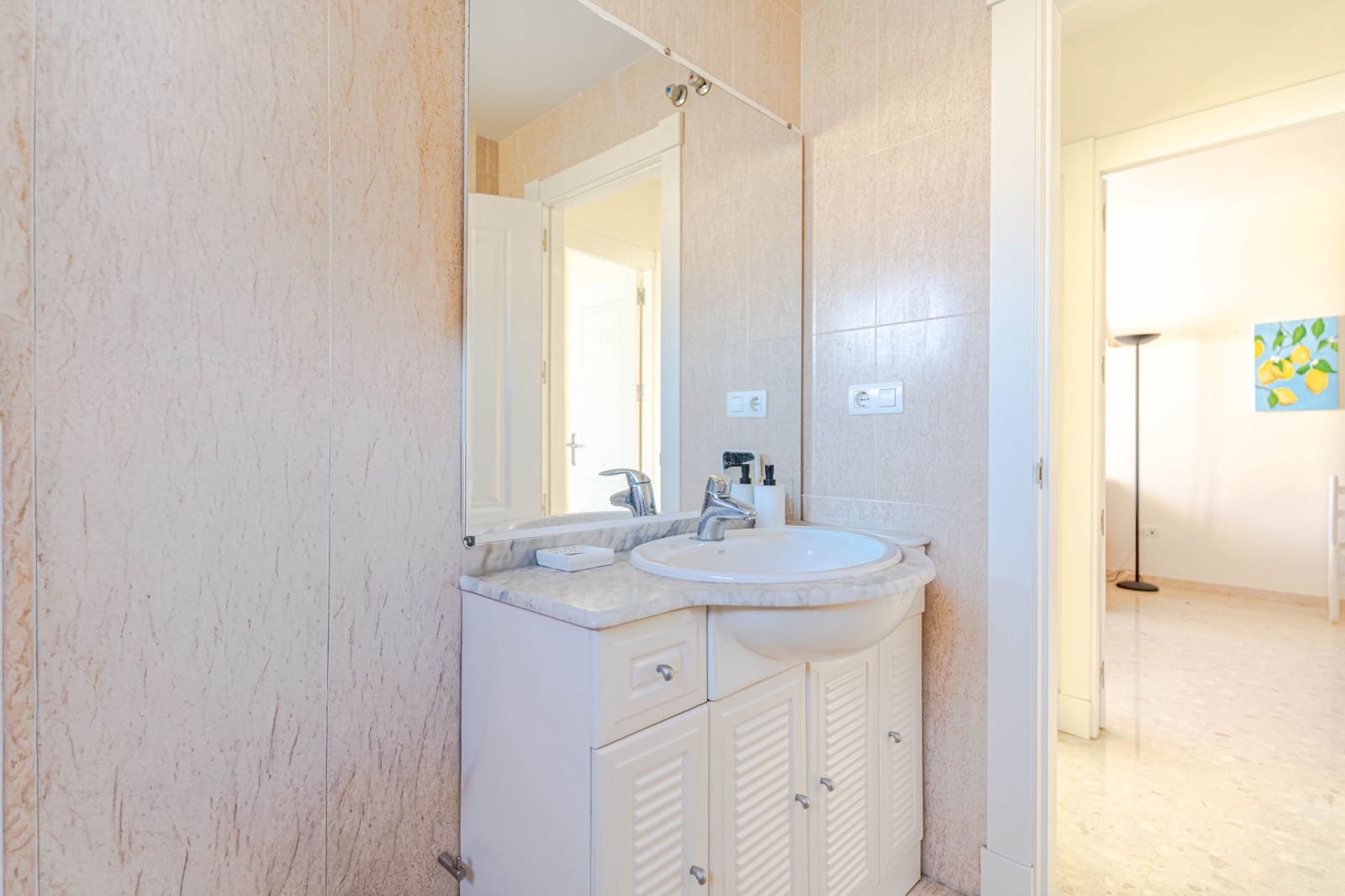 2 slaapkamer Flat te koop in Calahonda met zwembad - € 189.900 (Ref: 10158656)