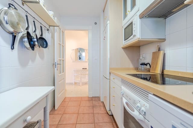 2 slaapkamer Flat te koop in Calahonda, Motril met zwembad - € 189.900 (Ref: 10158656)