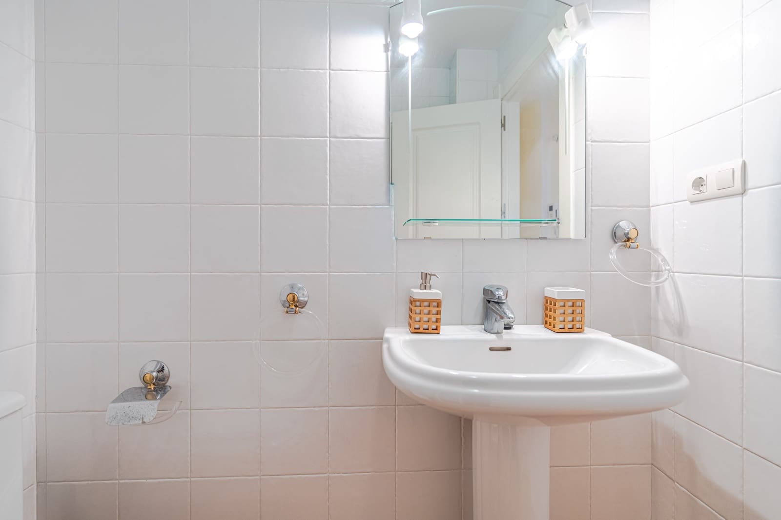 2 slaapkamer Flat te koop in Calahonda met zwembad - € 189.900 (Ref: 10158656)