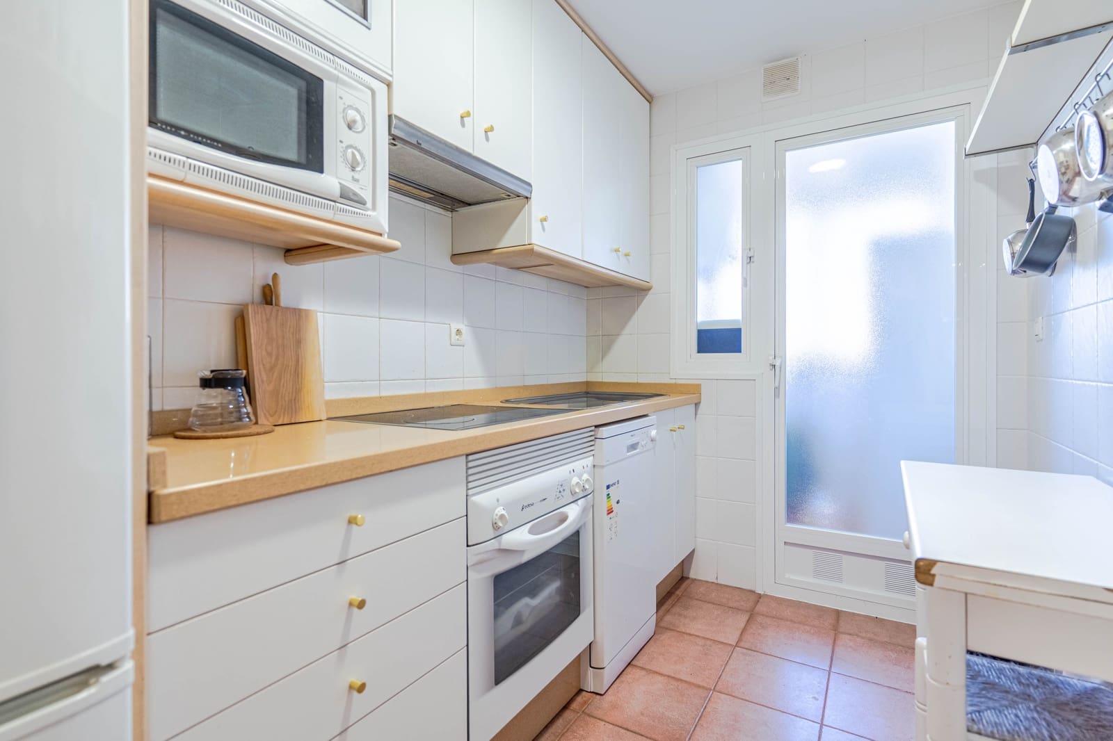 2 slaapkamer Flat te koop in Calahonda met zwembad - € 189.900 (Ref: 10158656)