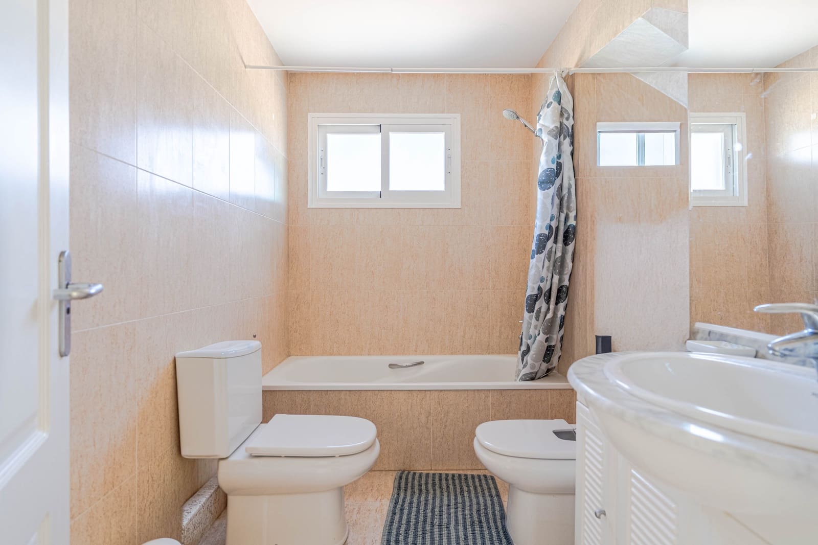 2 slaapkamer Flat te koop in Calahonda met zwembad - € 189.900 (Ref: 10158656)
