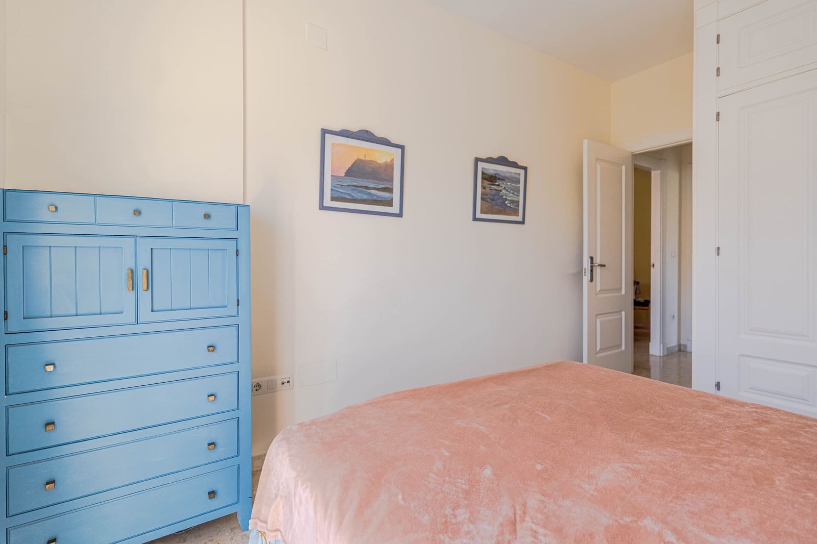 2 slaapkamer Flat te koop in Calahonda met zwembad - € 189.900 (Ref: 10158656)