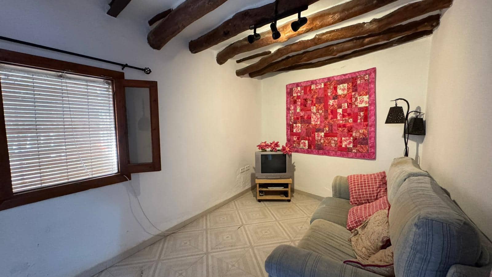 5 soveværelse Finca/Landehus til salg i Castell de Ferro med garage - € 159.900 (Ref: 9823667)