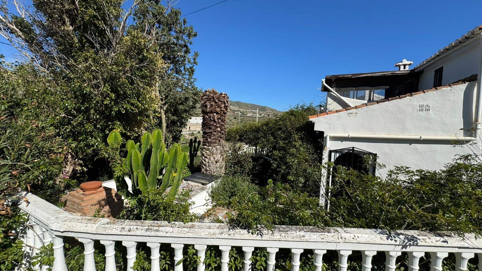 5 soveværelse Finca/Landehus til salg i Castell de Ferro med garage - € 159.900 (Ref: 9823667)