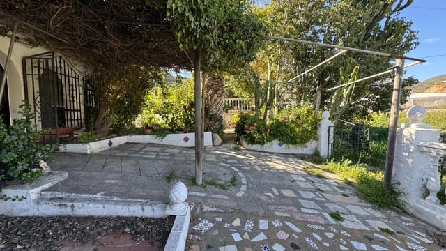 5 soveværelse Finca/Landehus til salg i Castell de Ferro, Gualchos med garage - € 159.900 (Ref: 9823667)