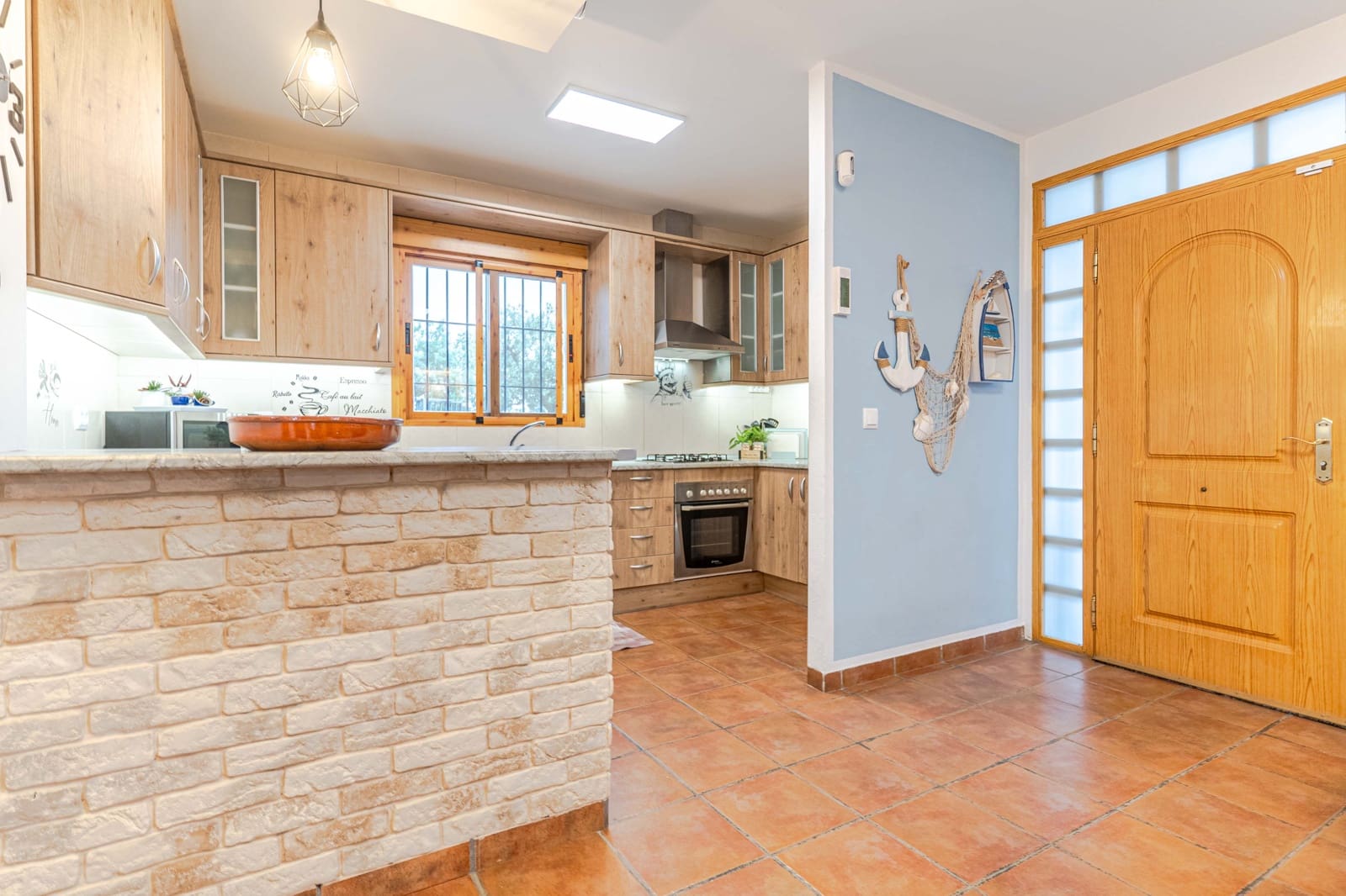 3 slaapkamer Finca/Landhuis te koop in Albondon met garage - € 259.900 (Ref: 9830326)