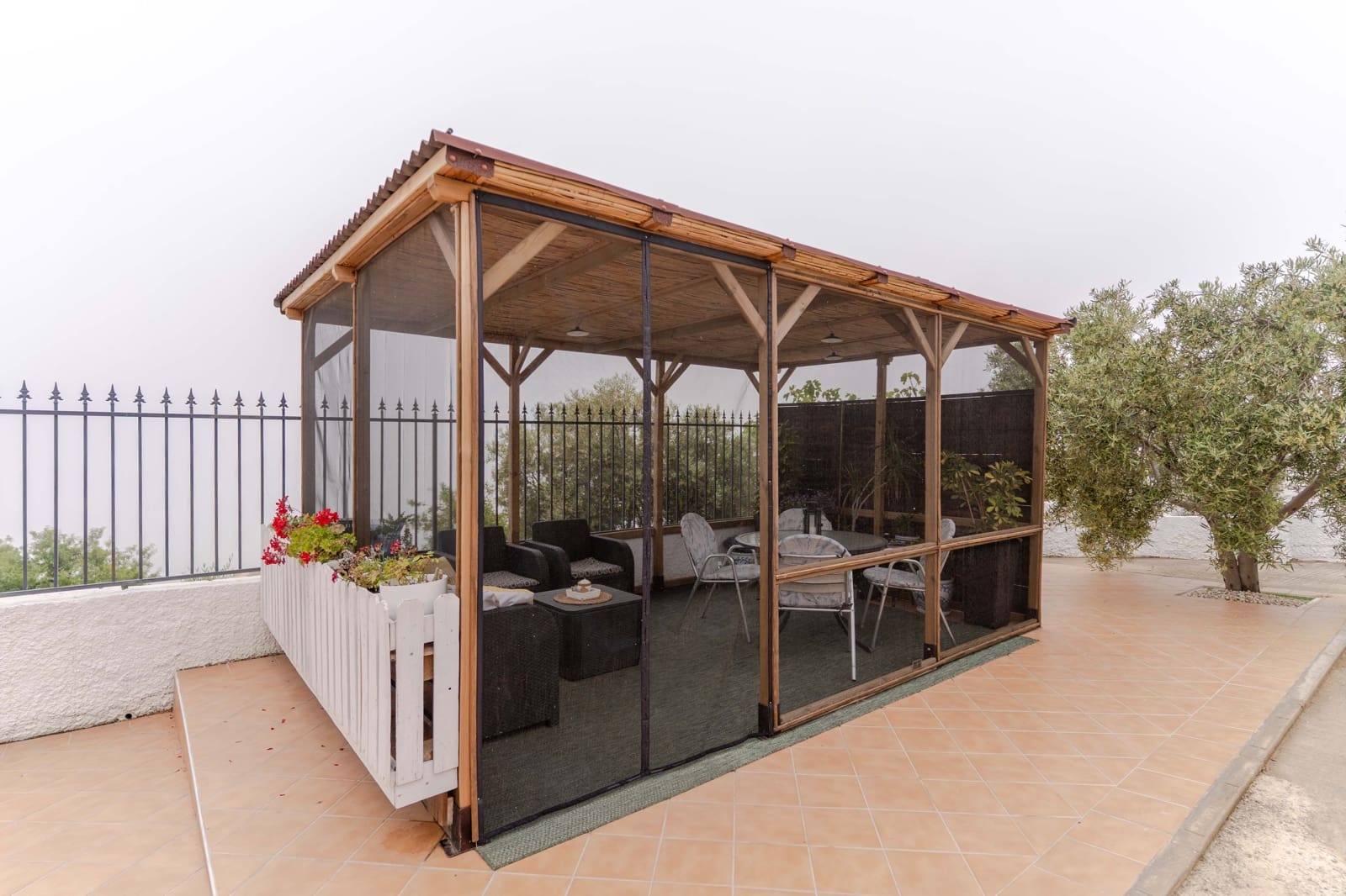 3 slaapkamer Finca/Landhuis te koop in Albondon met garage - € 259.900 (Ref: 9830326)