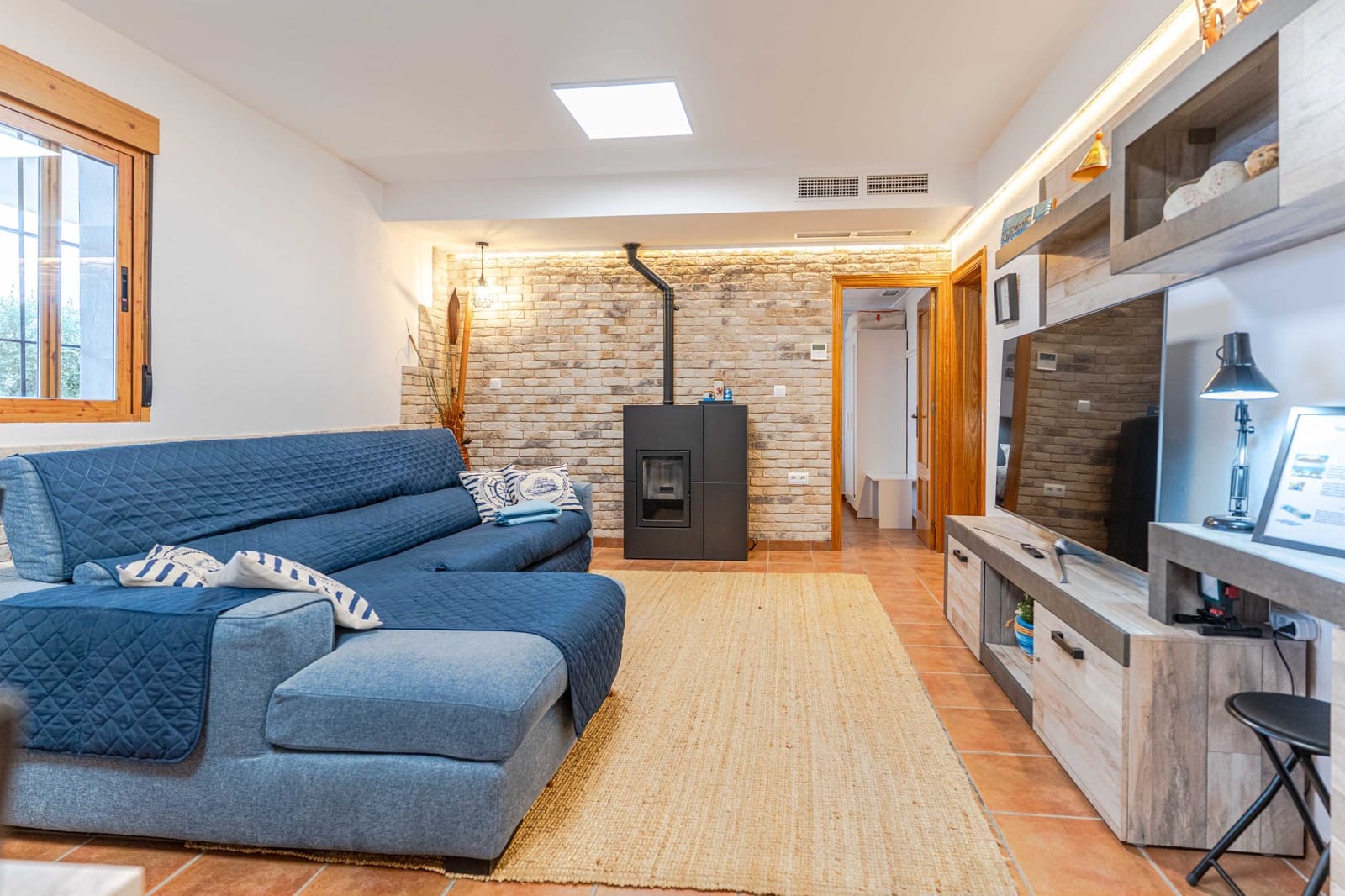 3 slaapkamer Finca/Landhuis te koop in Albondon met garage - € 259.900 (Ref: 9830326)