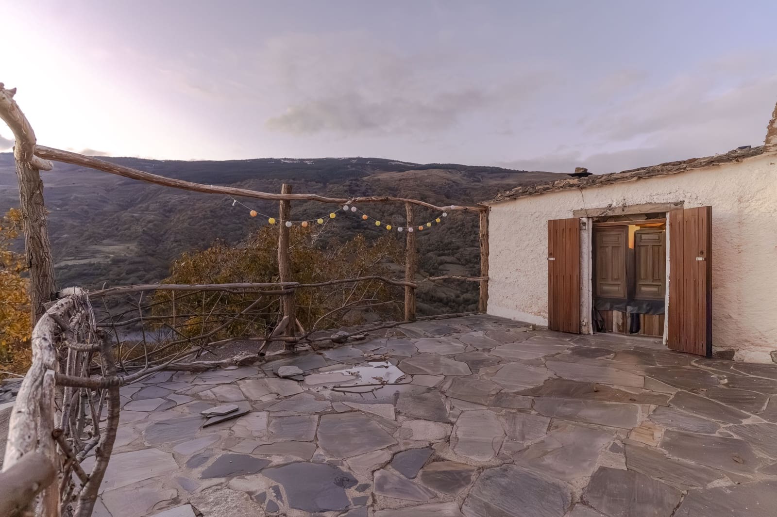 4 soveværelse Finca/Landehus til salg i Capileira med garage - € 360.000 (Ref: 9848280)