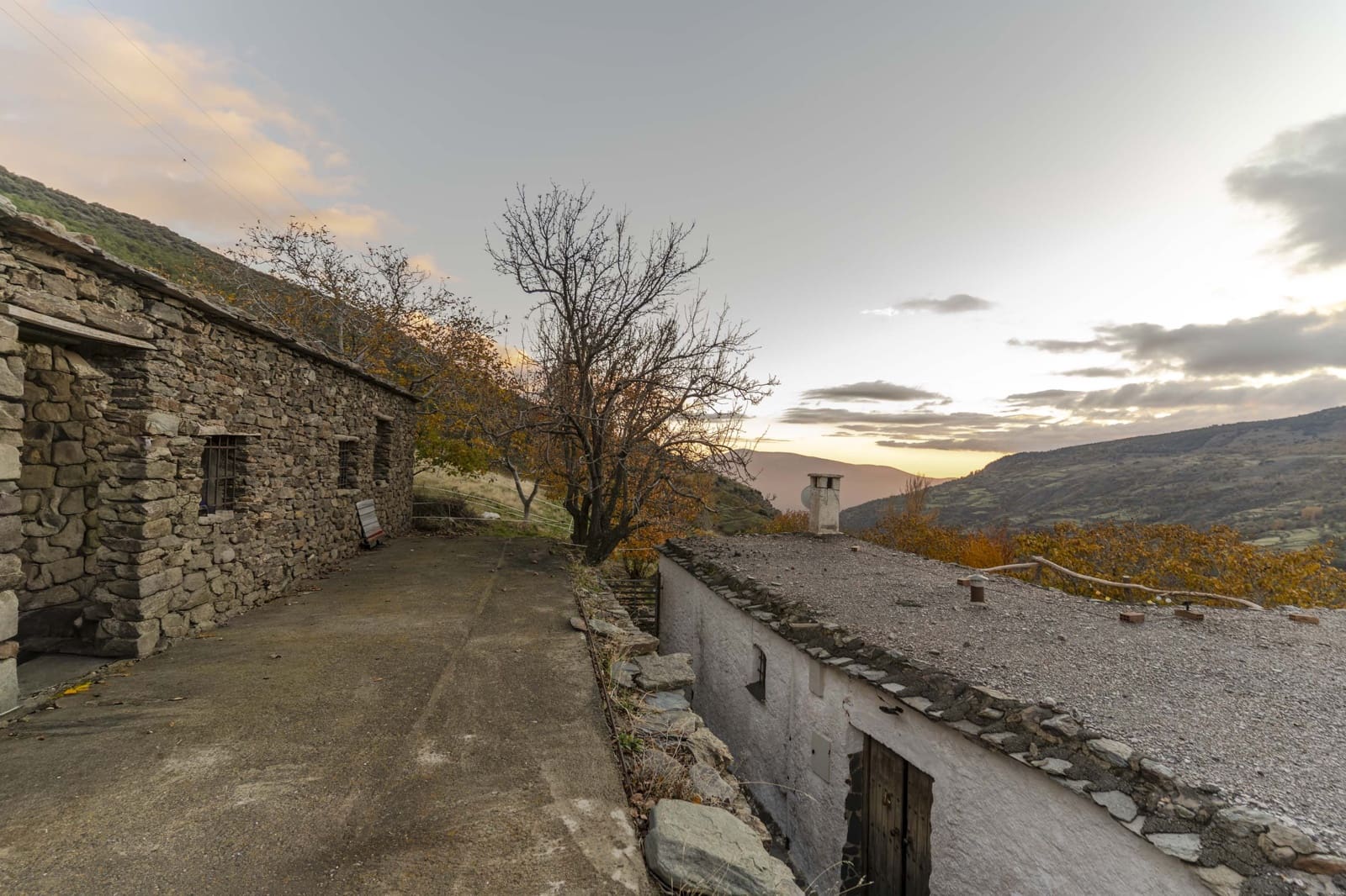 4 soveværelse Finca/Landehus til salg i Capileira med garage - € 360.000 (Ref: 9848280)