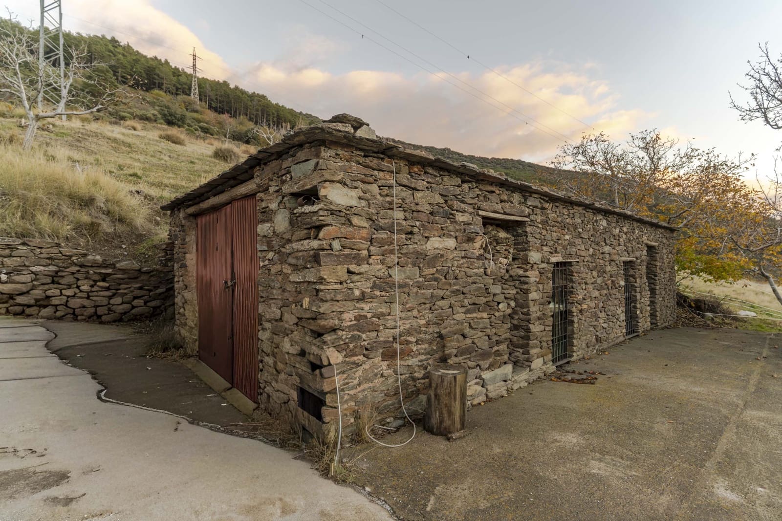 4 soveværelse Finca/Landehus til salg i Capileira med garage - € 360.000 (Ref: 9848280)