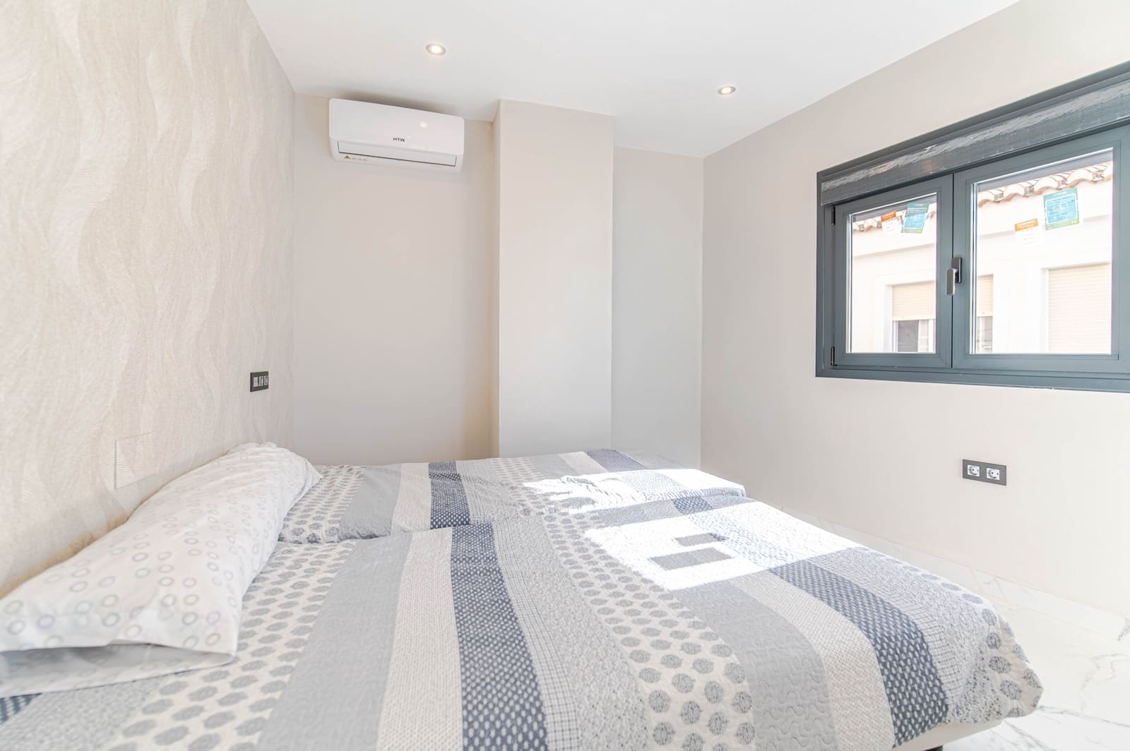 3 bedroom Penthouse for sale in Castell de Ferro - € 199,900 (Ref: 9850559)
