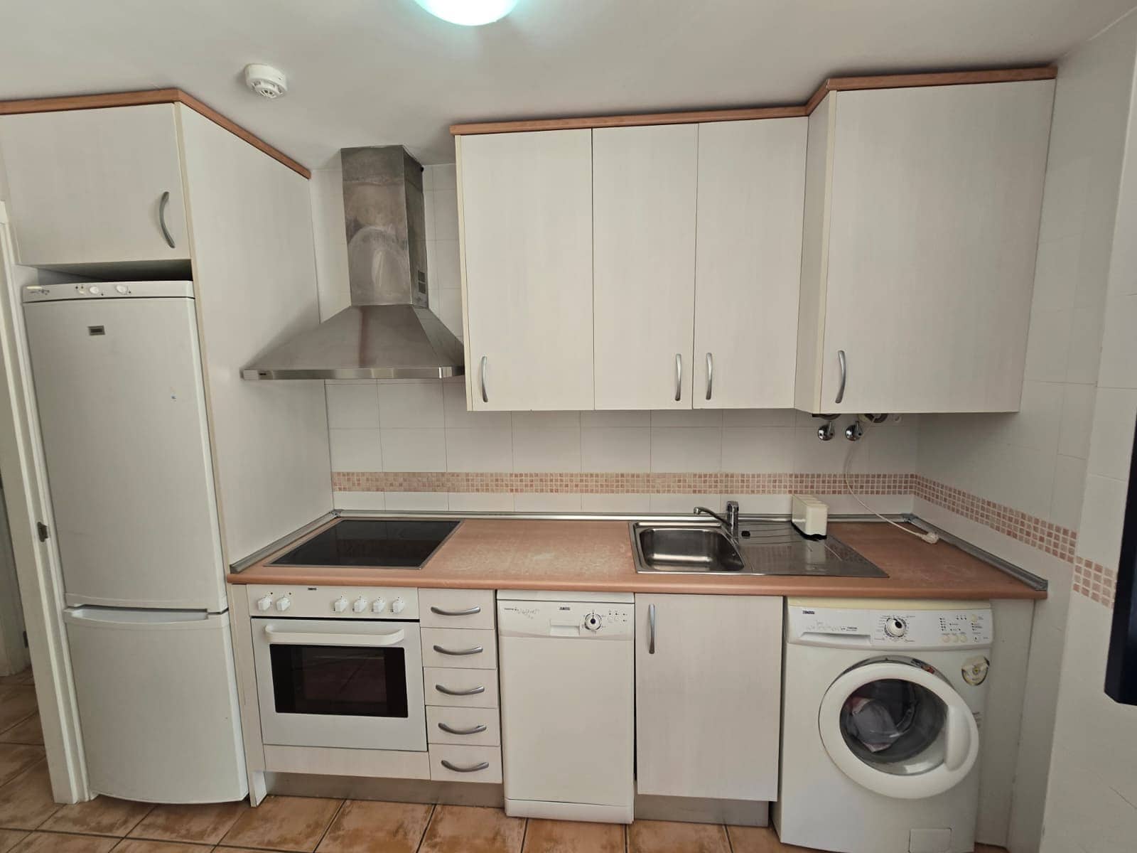 1 camera da letto Appartamento in vendita in Velez de Benaudalla con piscina garage - 95.900 € (Rif: 9866174)