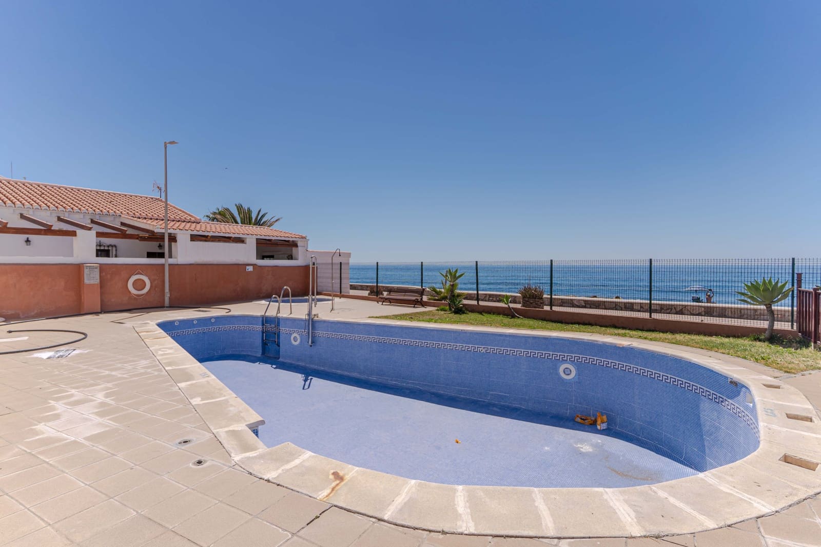2 slaapkamer Strandappartement te koop in Castillo de Banos met zwembad garage - € 169.000 (Ref: 9872783)