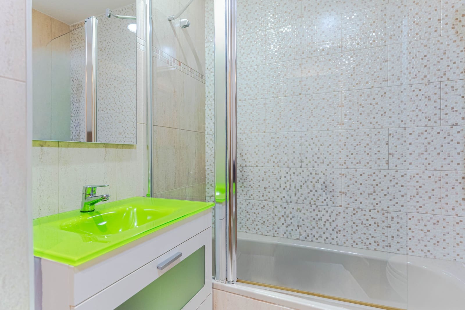 2 slaapkamer Strandappartement te koop in Castillo de Banos met zwembad garage - € 169.000 (Ref: 9872783)