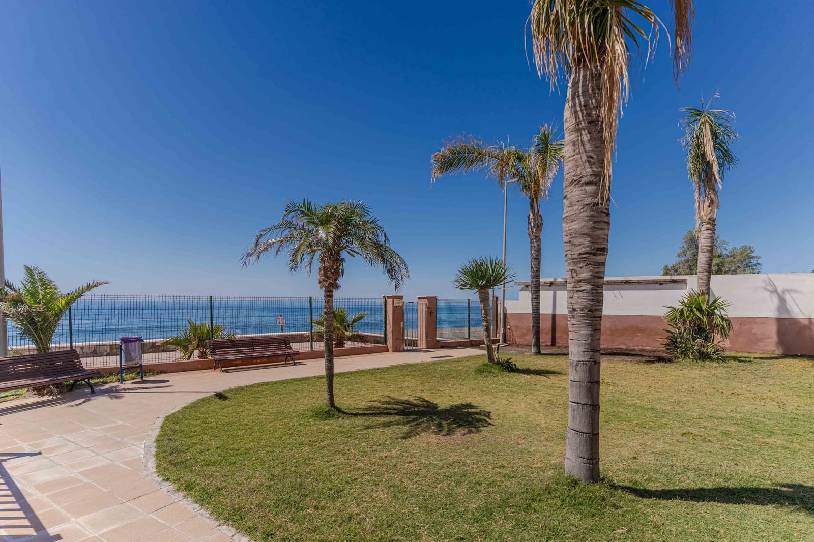 2 slaapkamer Strandappartement te koop in Castillo de Banos met zwembad garage - € 169.000 (Ref: 9872783)