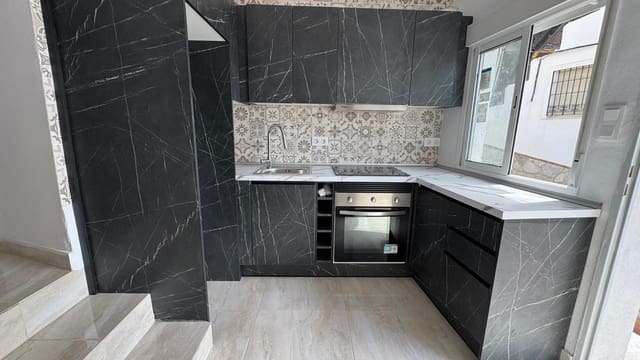 1 makuuhuone Huoneisto myytävänä paikassa Castell de Ferro, Gualchos - 96 900 € (Ref: 9875265)