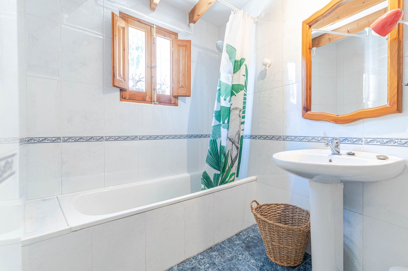 3 bedroom Townhouse for sale in Albunol with garage - € 159,900 (Ref: 9875279)