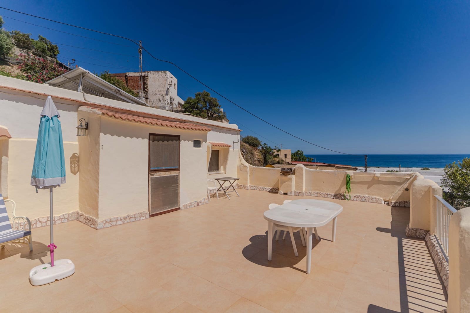3 bedroom Townhouse for sale in Albunol with garage - € 159,900 (Ref: 9875279)