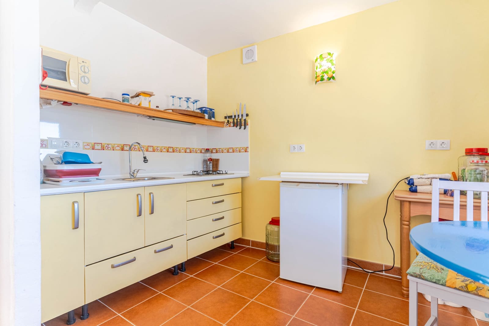 3 bedroom Townhouse for sale in Albunol with garage - € 159,900 (Ref: 9875279)