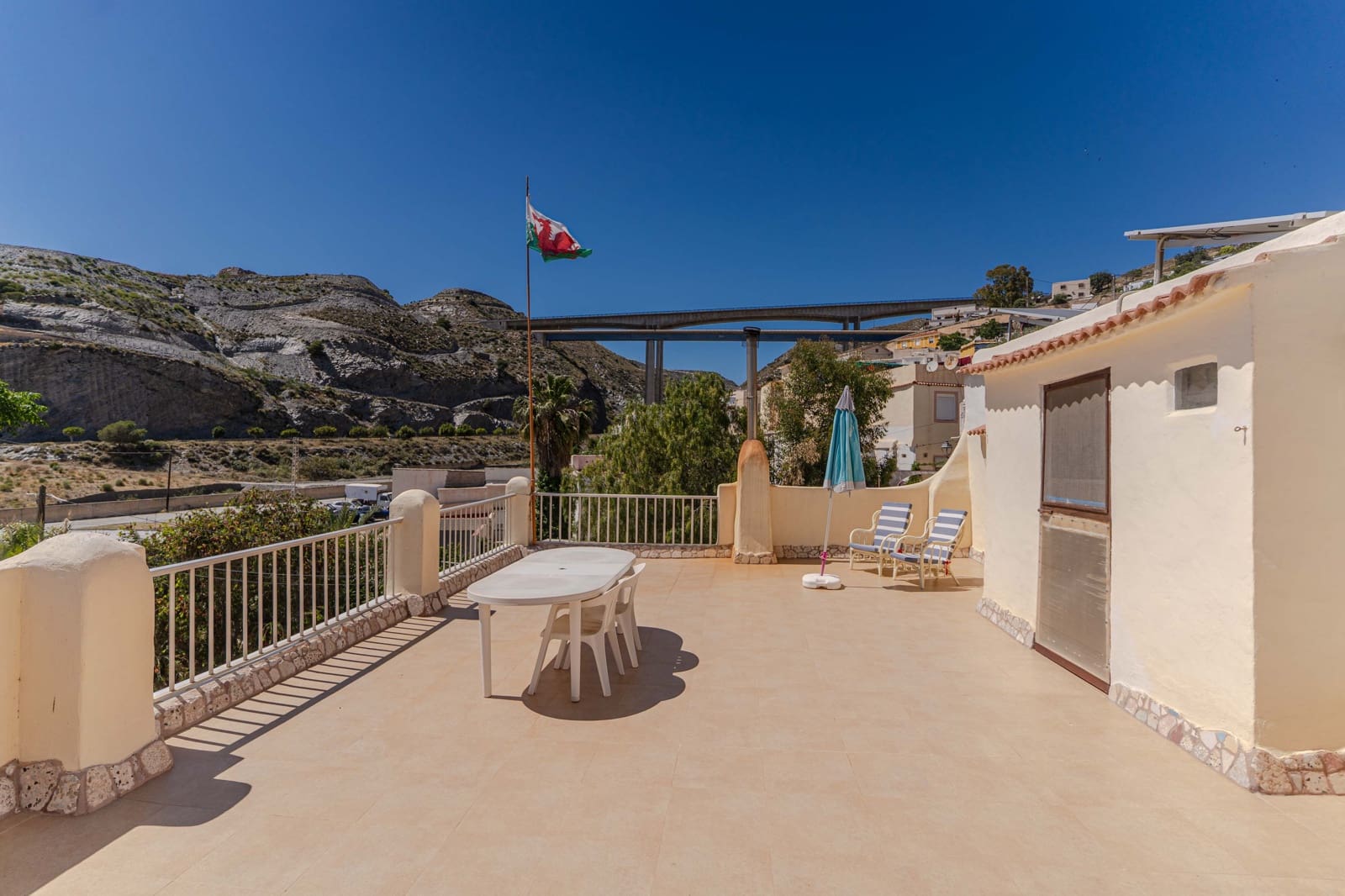 3 bedroom Townhouse for sale in Albunol with garage - € 159,900 (Ref: 9875279)