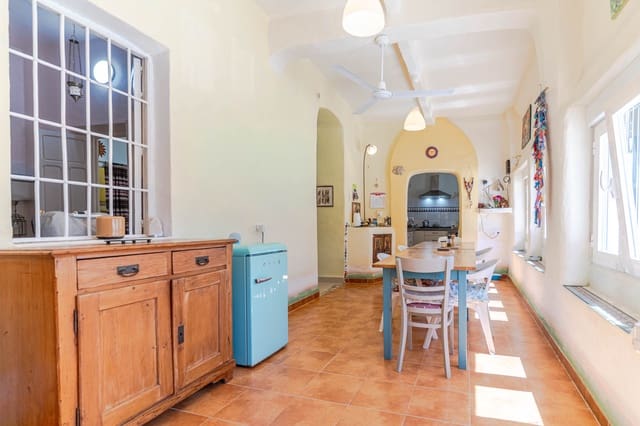 3 bedroom Townhouse for sale in Albuñol with garage - € 159,900 (Ref: 9875279)