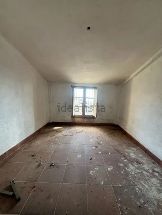 5 bedroom Finca/Country House for sale in Murtas with garage - € 99,900 (Ref: 9877518)