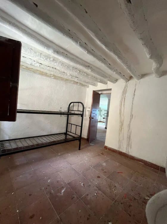 5 bedroom Finca/Country House for sale in Murtas with garage - € 99,900 (Ref: 9877518)