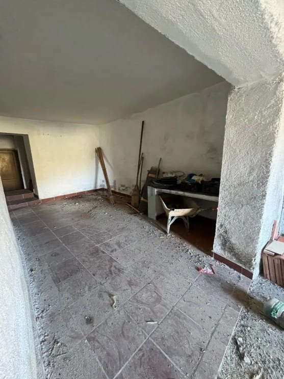 5 bedroom Finca/Country House for sale in Murtas with garage - € 99,900 (Ref: 9877518)