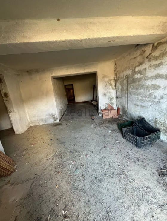 5 bedroom Finca/Country House for sale in Murtas with garage - € 99,900 (Ref: 9877518)