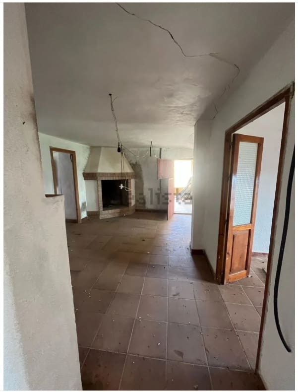 5 bedroom Finca/Country House for sale in Murtas with garage - € 99,900 (Ref: 9877518)