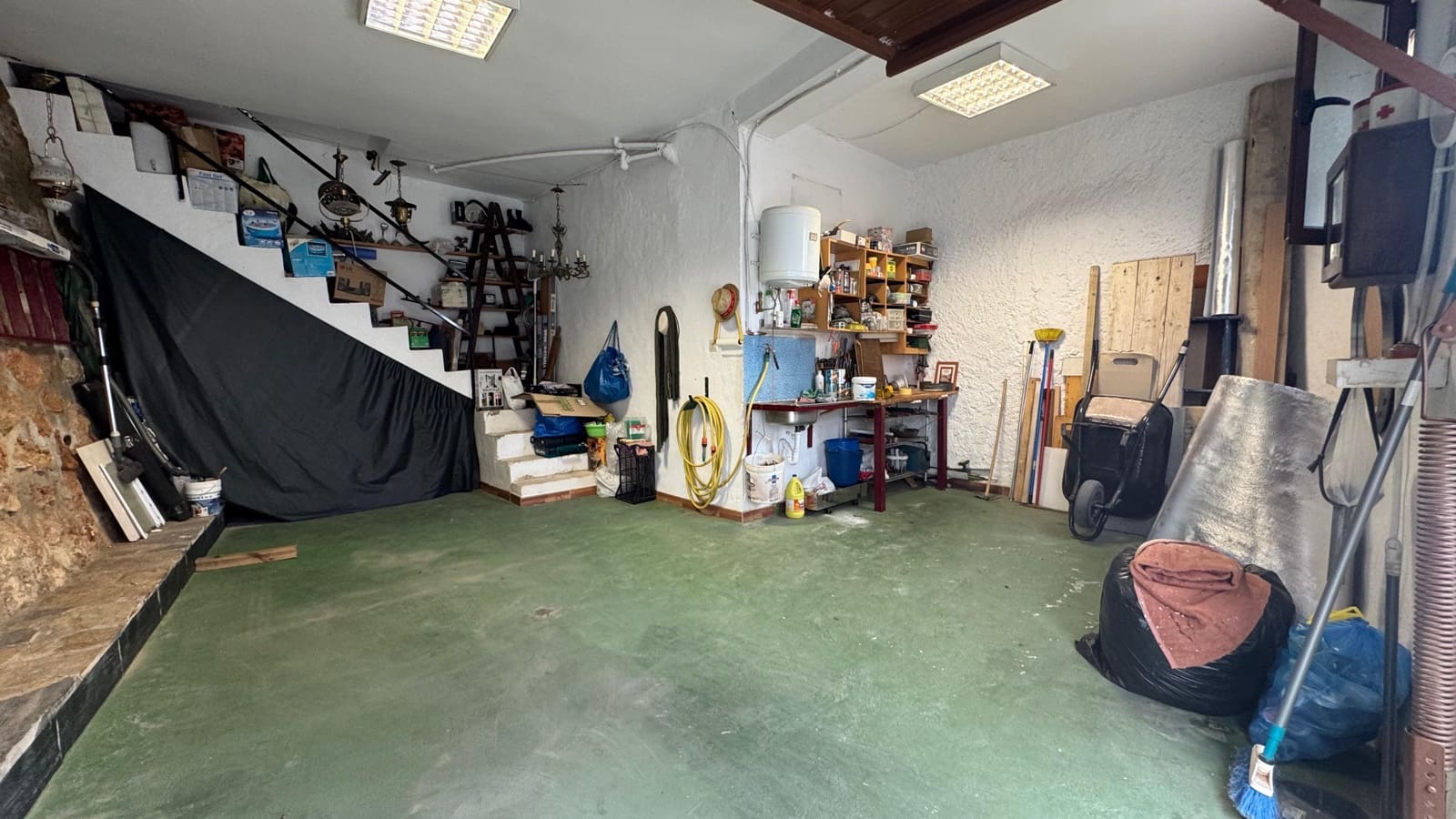 3 slaapkamer Halfvrijstaande villa te koop in Murtas met garage - € 79.900 (Ref: 9877532)