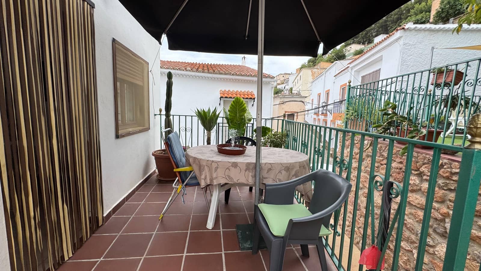 3 slaapkamer Halfvrijstaande villa te koop in Murtas met garage - € 79.900 (Ref: 9877532)