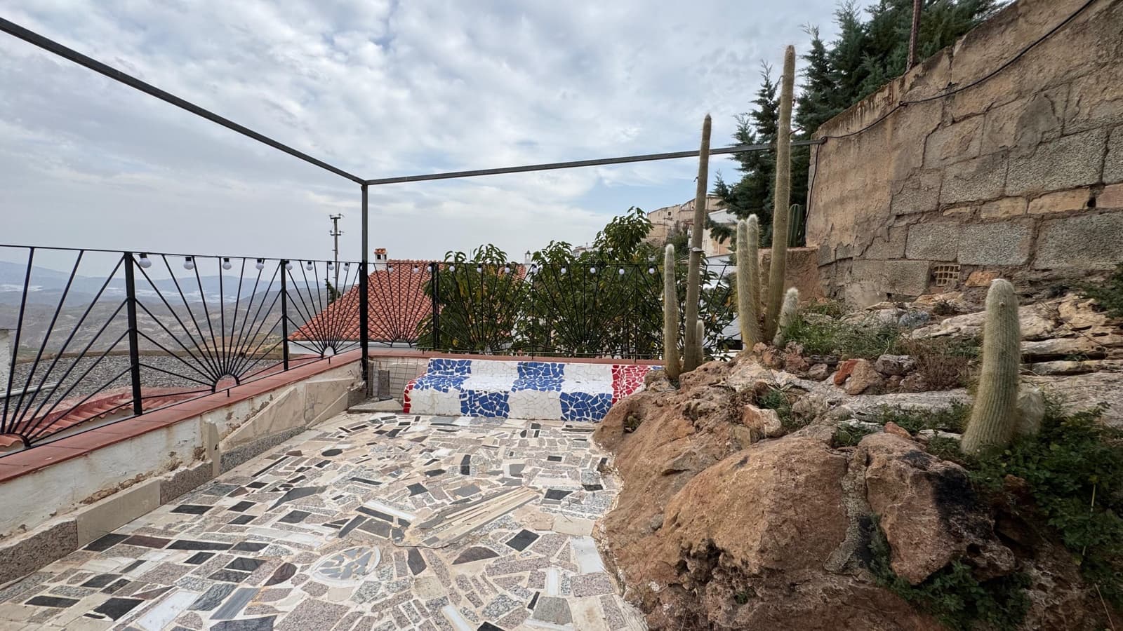 3 slaapkamer Halfvrijstaande villa te koop in Murtas met garage - € 79.900 (Ref: 9877532)
