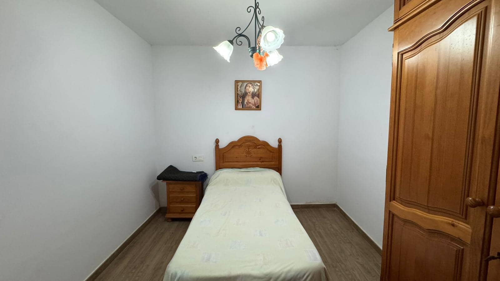 3 slaapkamer Halfvrijstaande villa te koop in Murtas - € 69.900 (Ref: 9877575)
