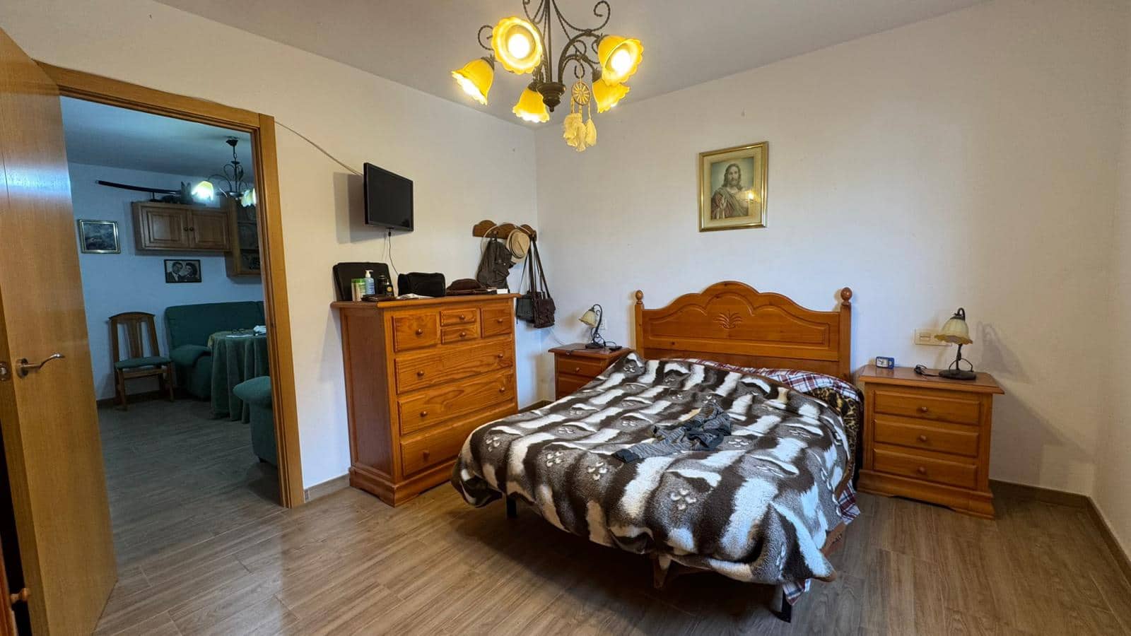 3 slaapkamer Halfvrijstaande villa te koop in Murtas - € 69.900 (Ref: 9877575)