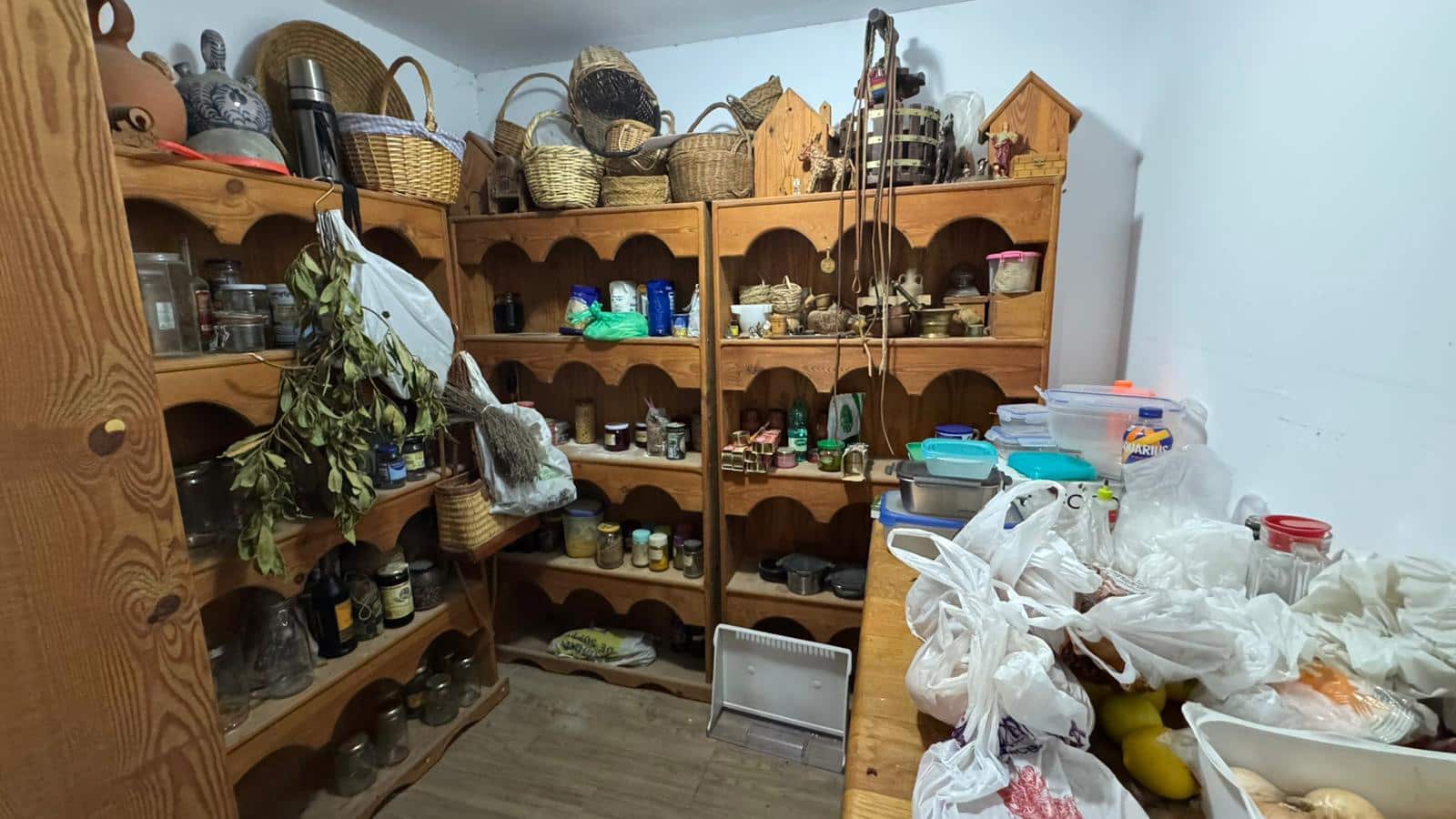 3 slaapkamer Halfvrijstaande villa te koop in Murtas - € 69.900 (Ref: 9877575)