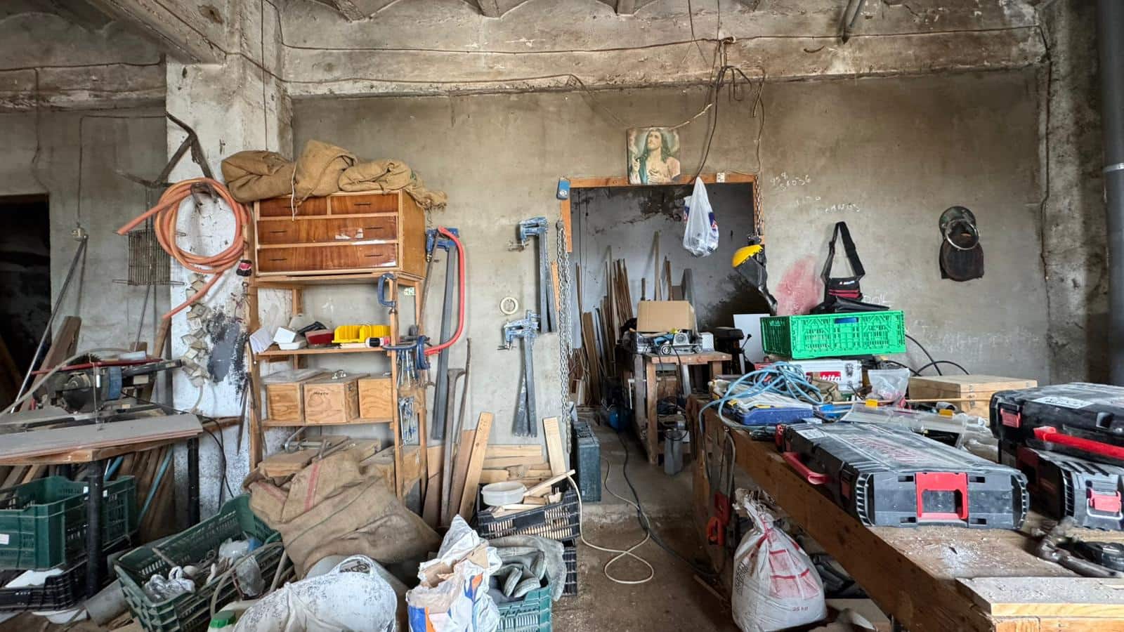 3 slaapkamer Halfvrijstaande villa te koop in Murtas - € 69.900 (Ref: 9877575)